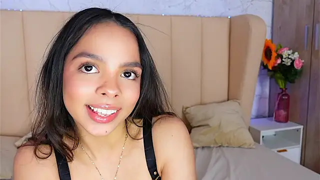 BambiRoses: онлайн-секс-чат