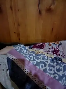 aki_zz69 在線直播表演