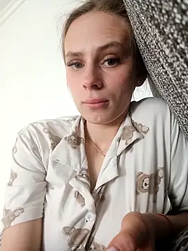 Barby_Kisa – Kamerová šou