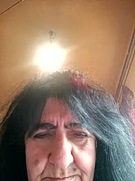 Lovely_Lori 现场XXX聊天