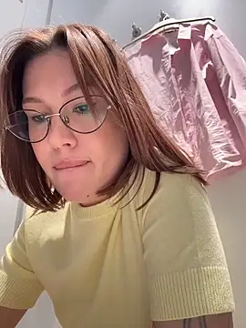 RinaCat élő XXX-chatje