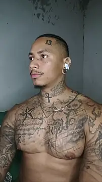 Chatroom XXX en direct de David_tatto1