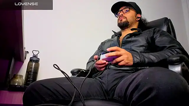 Ernesto-Rodriguez82 Chat XXX live