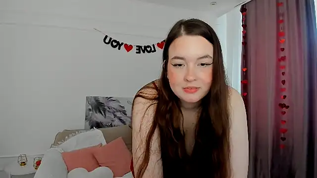 WishToBloom élő XXX-chatje