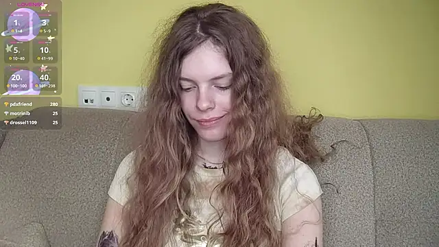 RayaNenlia Obrolan Langsung XXX