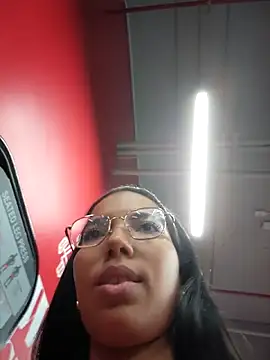 SheenaBrooke: онлайн-секс-чат