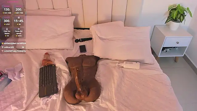 Naty_Rose23 élő XXX-chatje