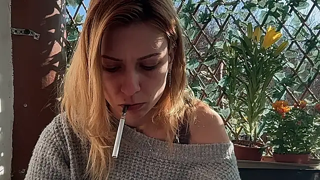 karo123421's Live XXX Chat