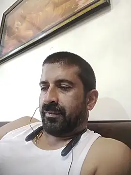 Chat +18 de XxX_KING30 ao vivo