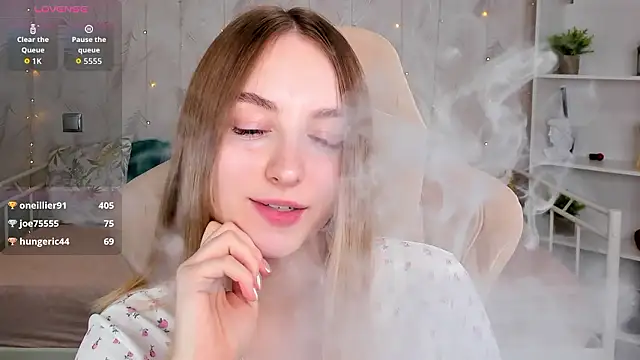 Chat XXX en directo de Shy_Polly