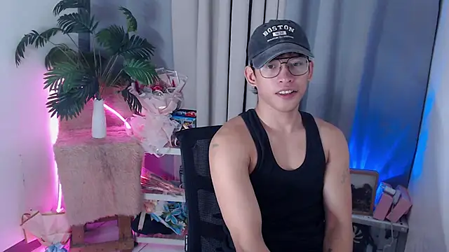 pinkcock_froi2305 Pertunjukan Webcam