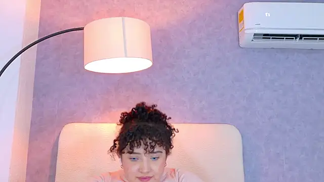 Tracielowe_w 라이브 XXX 채팅