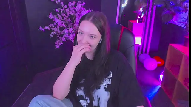 Sembang XXX Secara Langsung Emily_tender