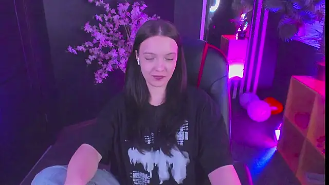 Emily_tenderのライブXXXチャット