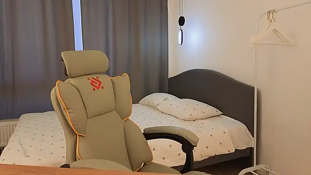 Živý XXX chat yourrdanceteacher