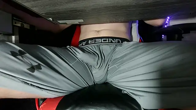 Chatroom XXX en direct de Dick_and_muscles