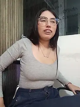 Онлайн чат XXX Valk_submissive