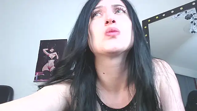 XXX chat uživo modela Evelyn_Sheeran