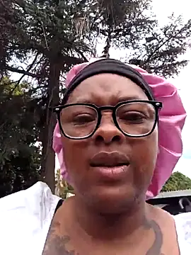 Онлайн чат XXX CuteHoney92