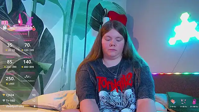 Онлайн чат XXX RubyValen