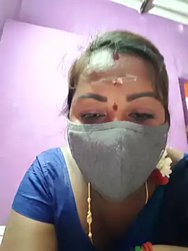 Tamil_Hot_Priya ওয়েবক্যাম শো