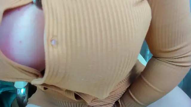 Pokazy przed kamerką – 77Sambuca77