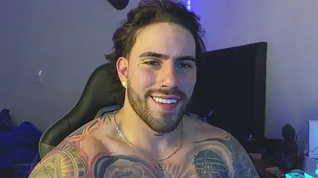 Czat XXX na żywo – Ades_Lowe