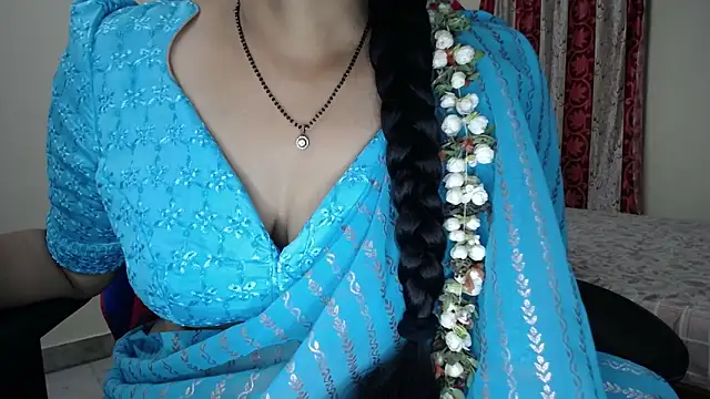 Sexy_HouseWifee 网络视讯表演