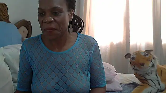 Hotcougar Webcam Show