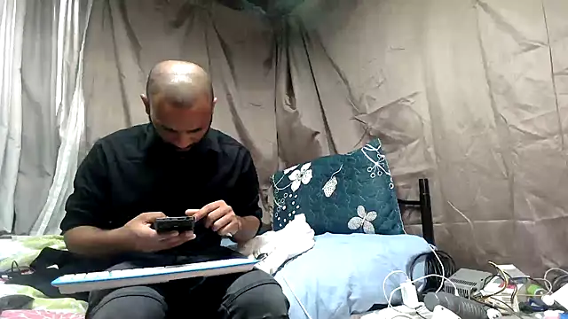 Camodickn Live XXX chat