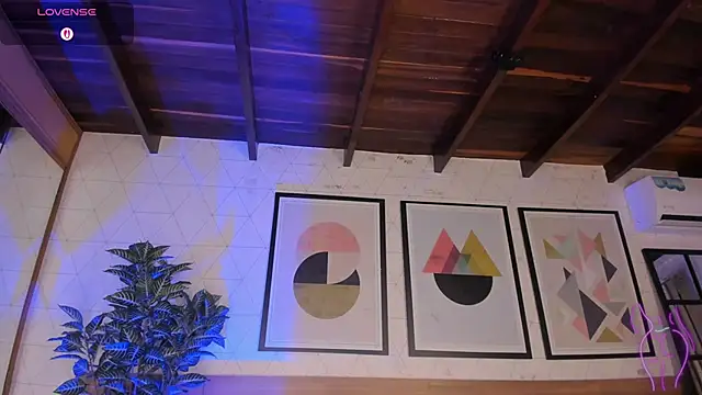 MiaKay1 现场XXX聊天