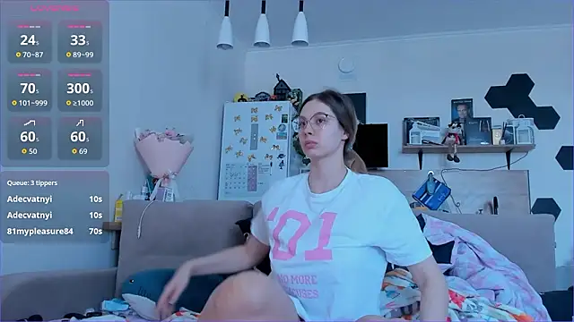 Hot__K élő XXX-chatje