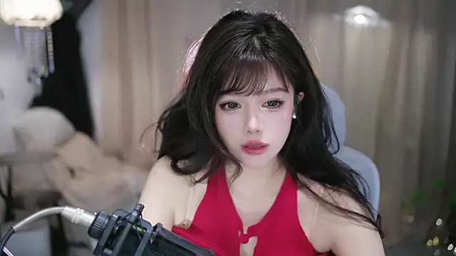 Cecily 即時 XXX 聊天