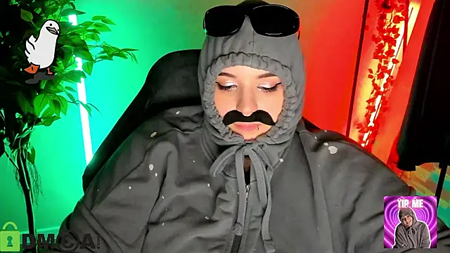 Chatroom XXX en direct de Mia_R0ss