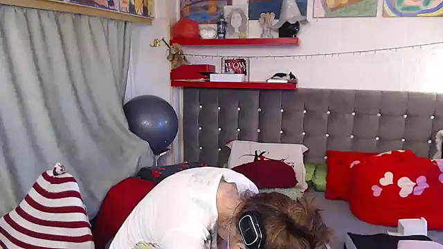 Chat +18 de kellyterapy ao vivo