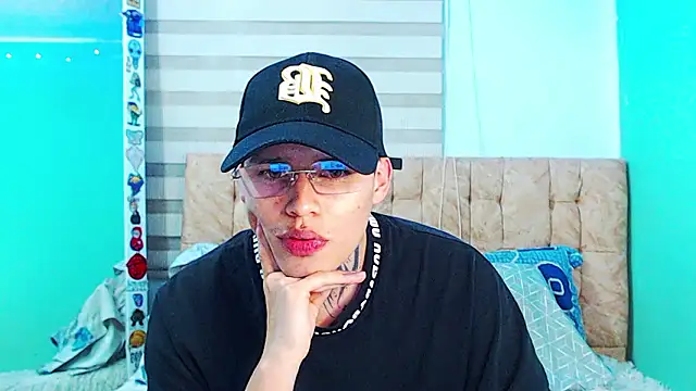 _justinmoon2's Live XXX Chat