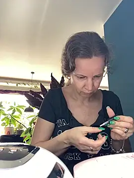 AnnikaRose: απευθείας συνομιλία ΧΧΧ