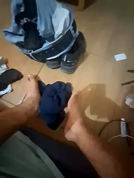 Alex840012 live XXX chat