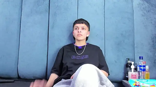 Megan_Thompson_ Chat XXX in diretta