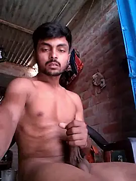 YOUR-LOVER-2: διαδικτυακό σόου στην κάμερα