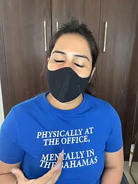 Show modela Sexy_Madhurii na web-kameri