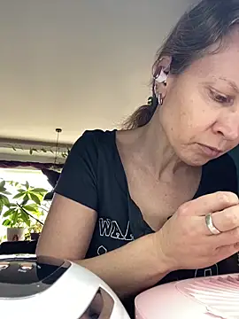 Chatroom XXX en direct de AnnikaRose