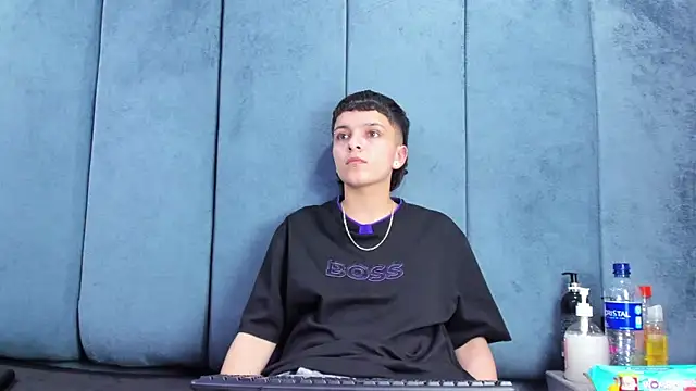 Megan_Thompson_ Live XXX-chat