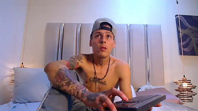 Ethan_Wolfe Webcam Show