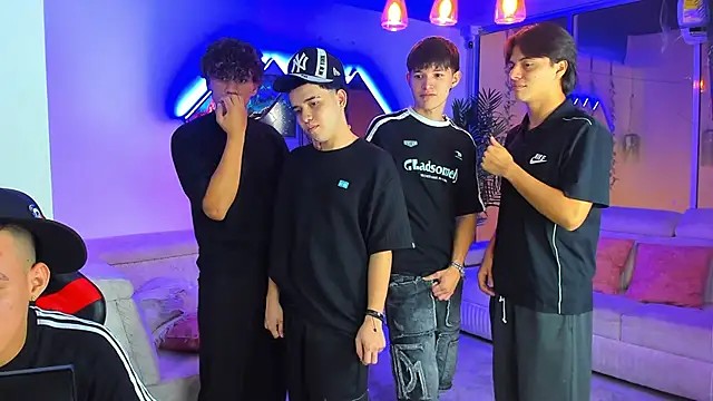 Houseofwarrios Live XXX Chat