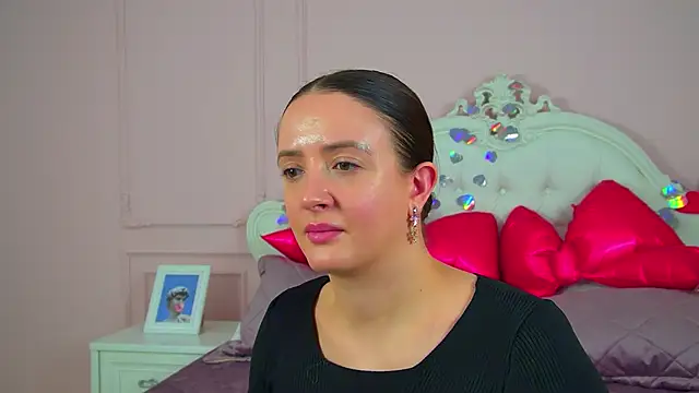 ElinaBellucci – Live XXX-chat