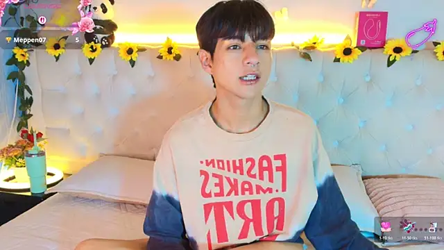 AleAurarashi's Live XXX Chat