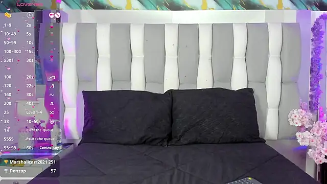 Chat XXX en directo de IsaDiiaz