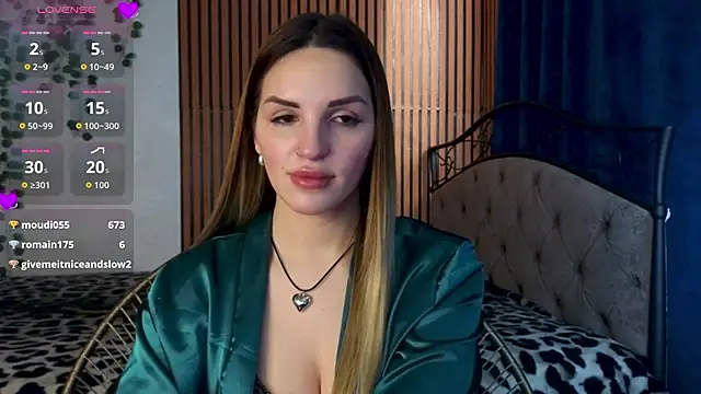 แชท XXX สดของ LustLagoon