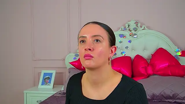 ElinaBellucci: απευθείας συνομιλία ΧΧΧ